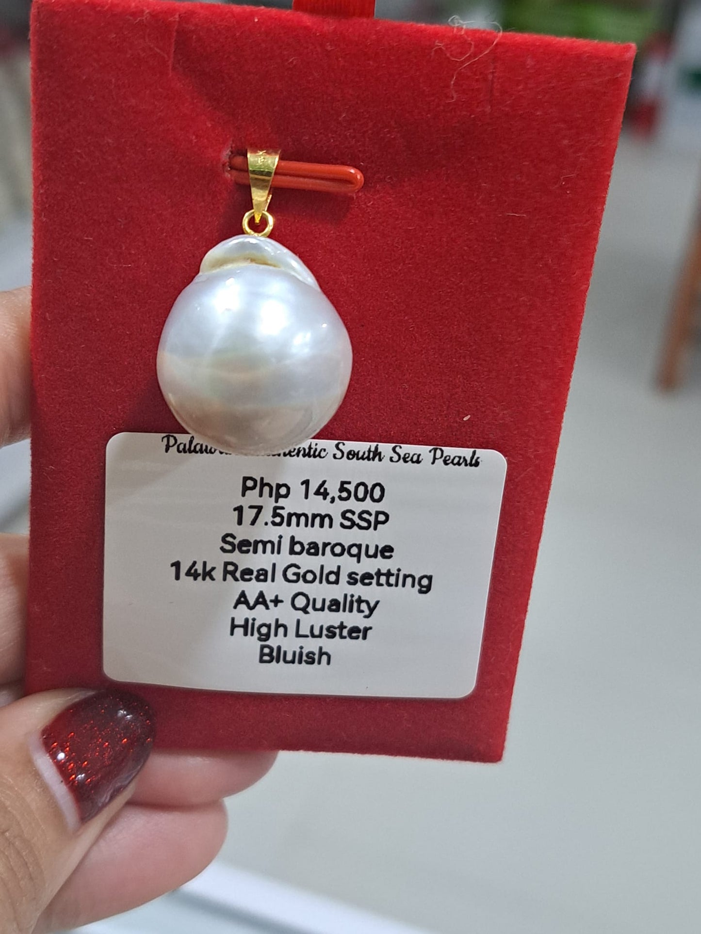 17.5mm Bluish South Sea Pearls Pendant