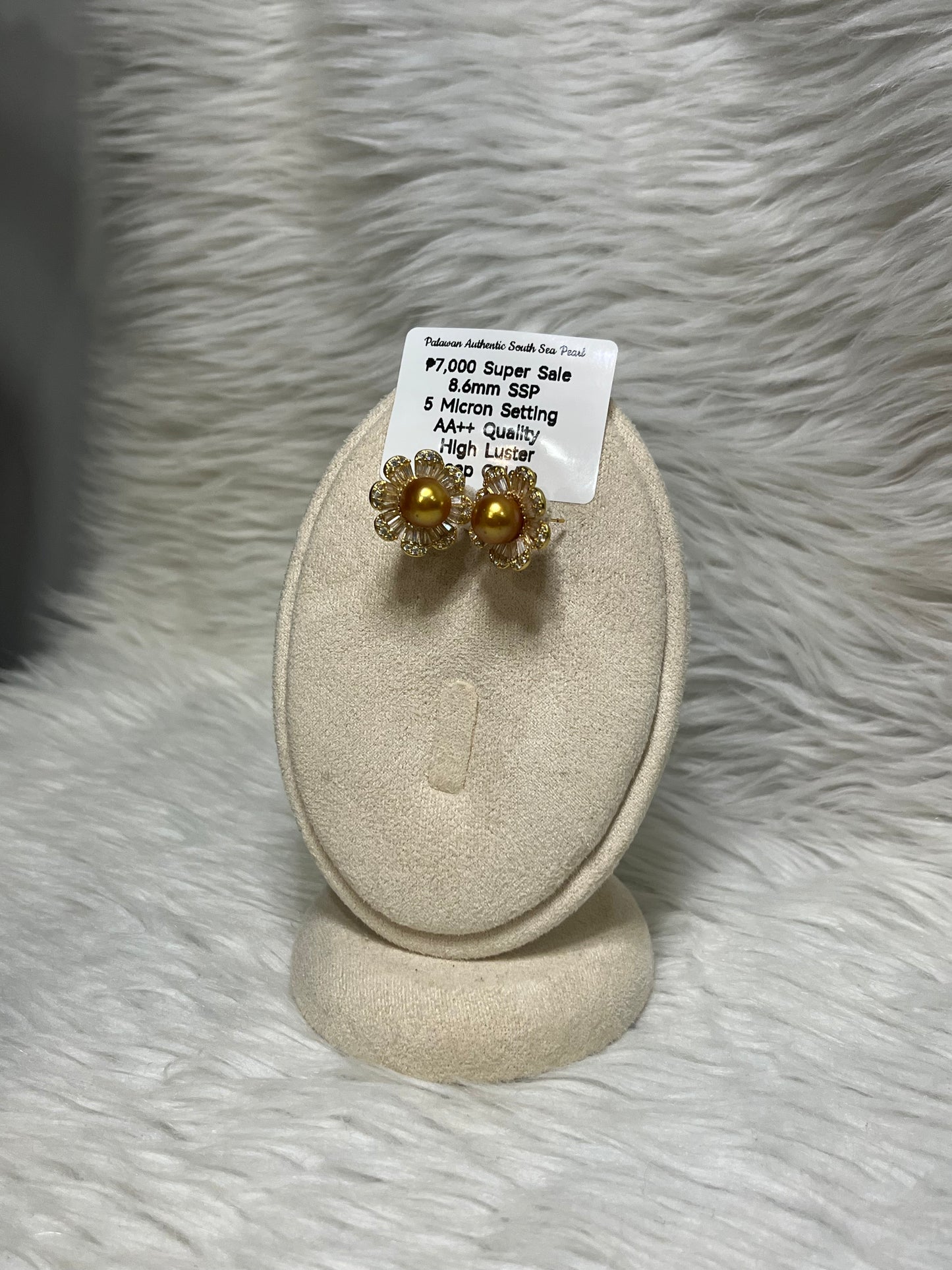 New Arrival! 8.6mm Authentic Deep Golden Color South Sea Pearl Earring in 5 Micron Setting