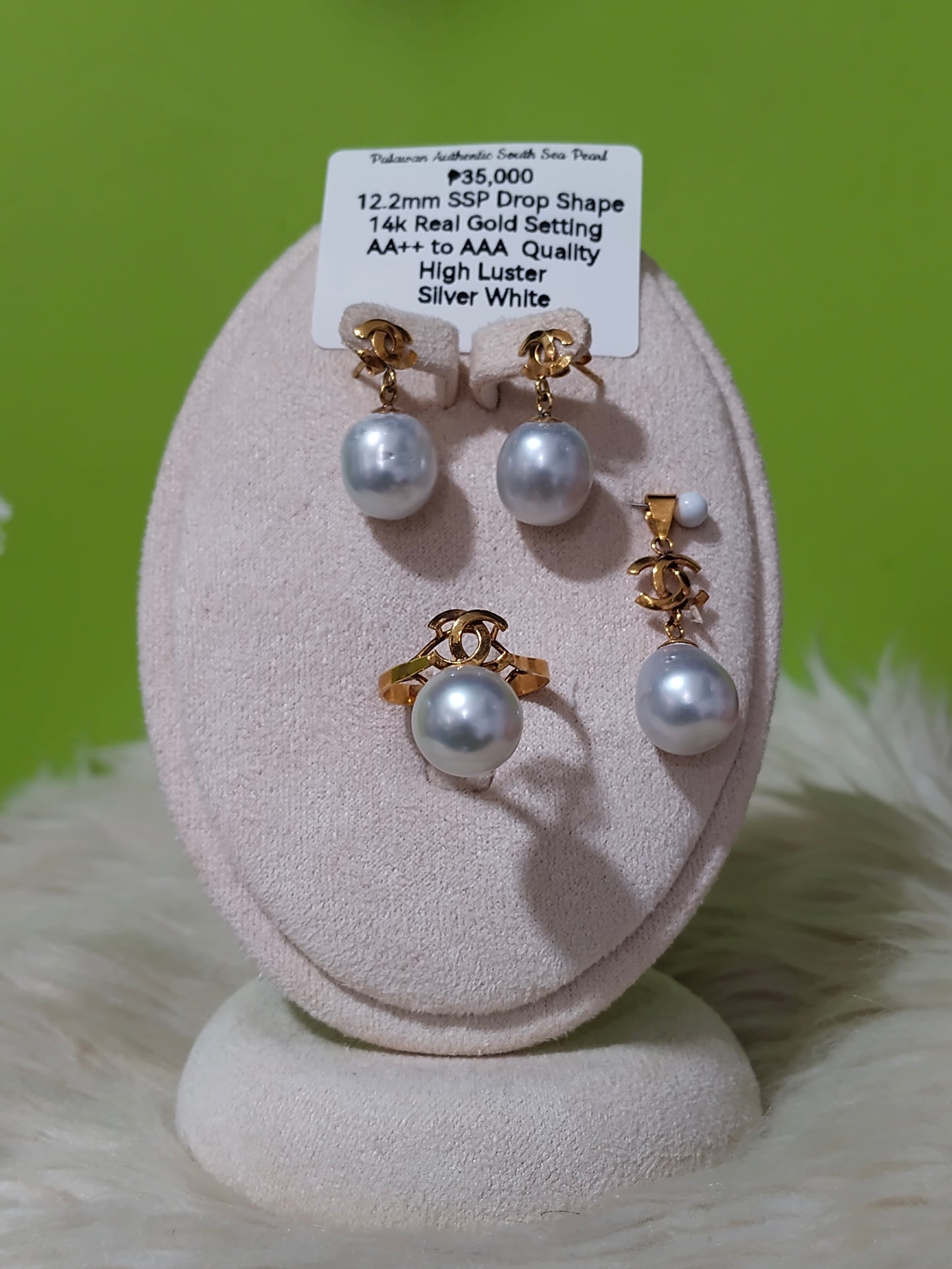 12.2mm Authentic Silver White South Sea Pearls Special Design Set in 14K Gold Settings