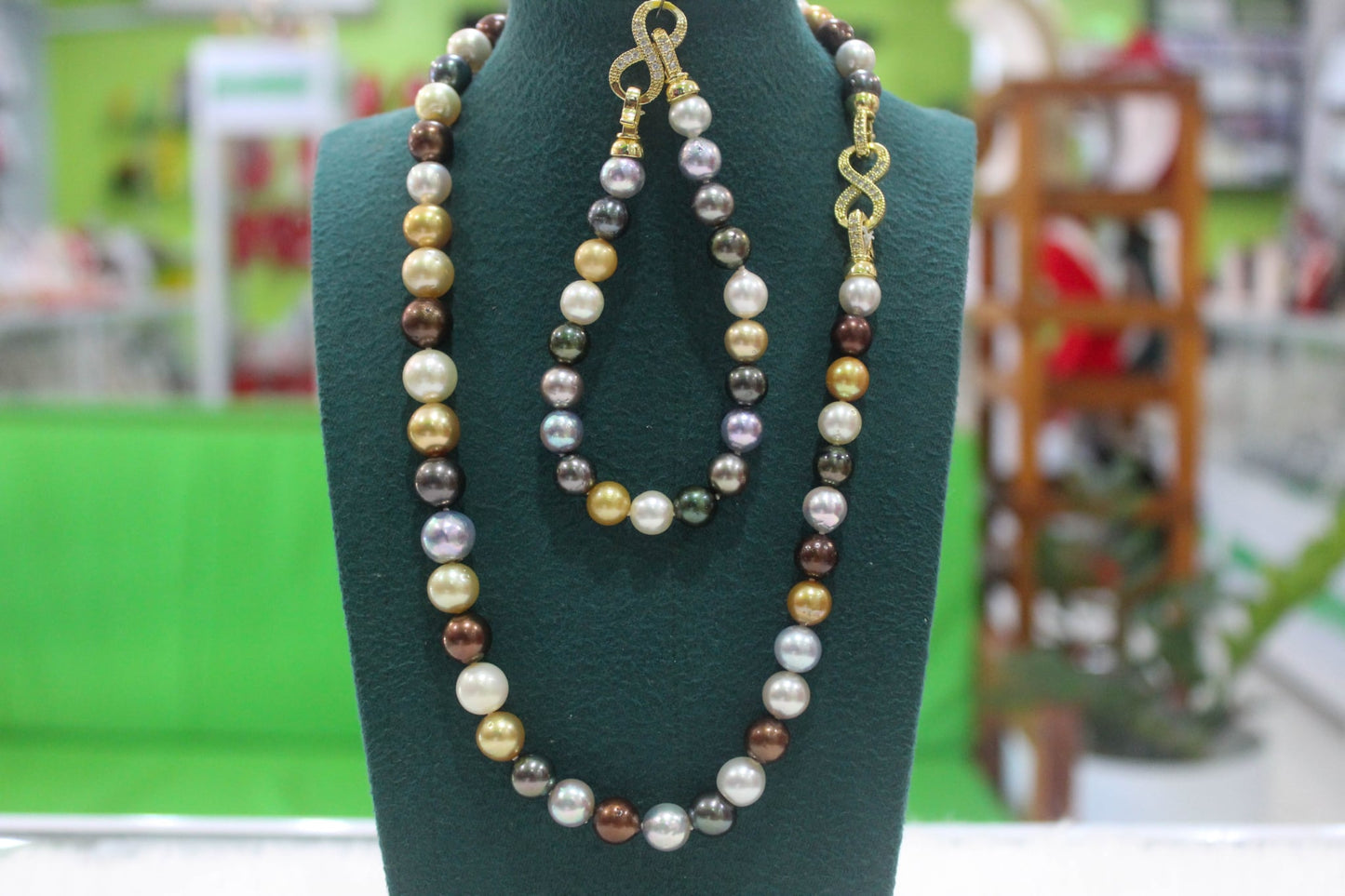 New Arrival! 8mm to 10.2mm Authentic Multi-Color South Sea Pearls Choker Necklace with Bracelet in 5 Microns Settings