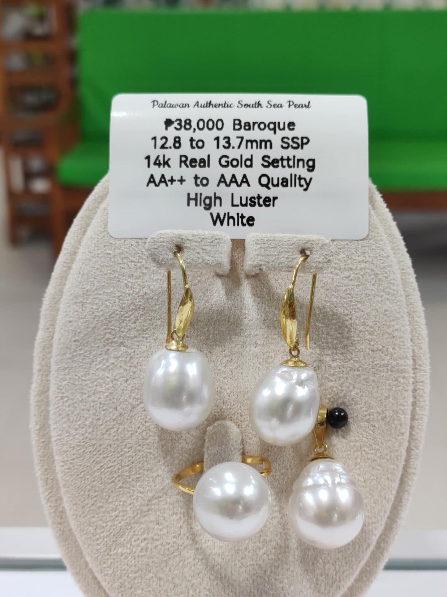 New Arrival! 12.8mm to 13.7mm Authentic White South Sea Pearls Sets in 14k Real Gold Settings