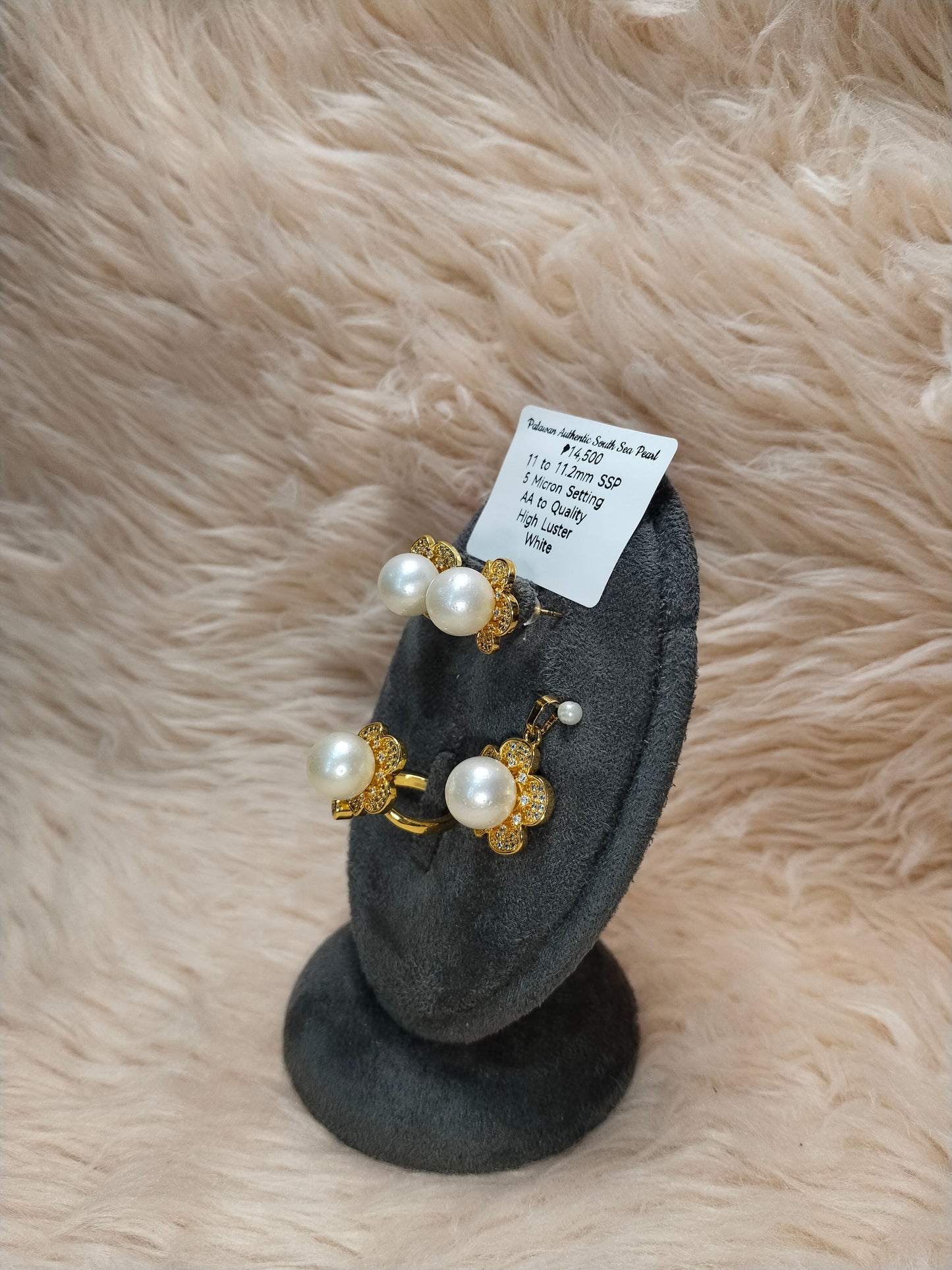 11 to 11.2mm Authentic White South Sea Pearl Set in 5 Micron Settings