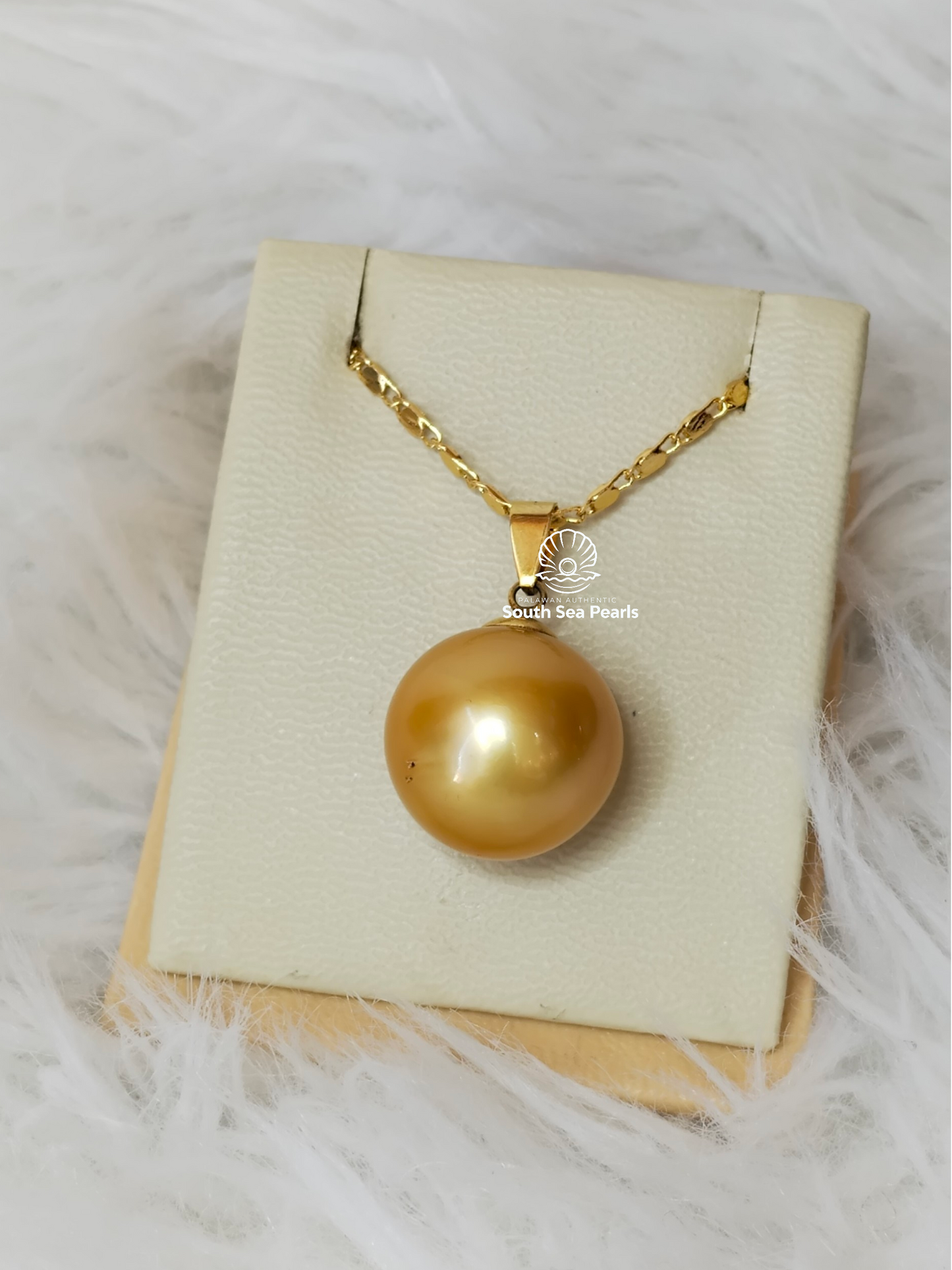 16.6mm Palawan Authentic Golden Color South Sea Pearl Pendant in 14k Real Gold Settings