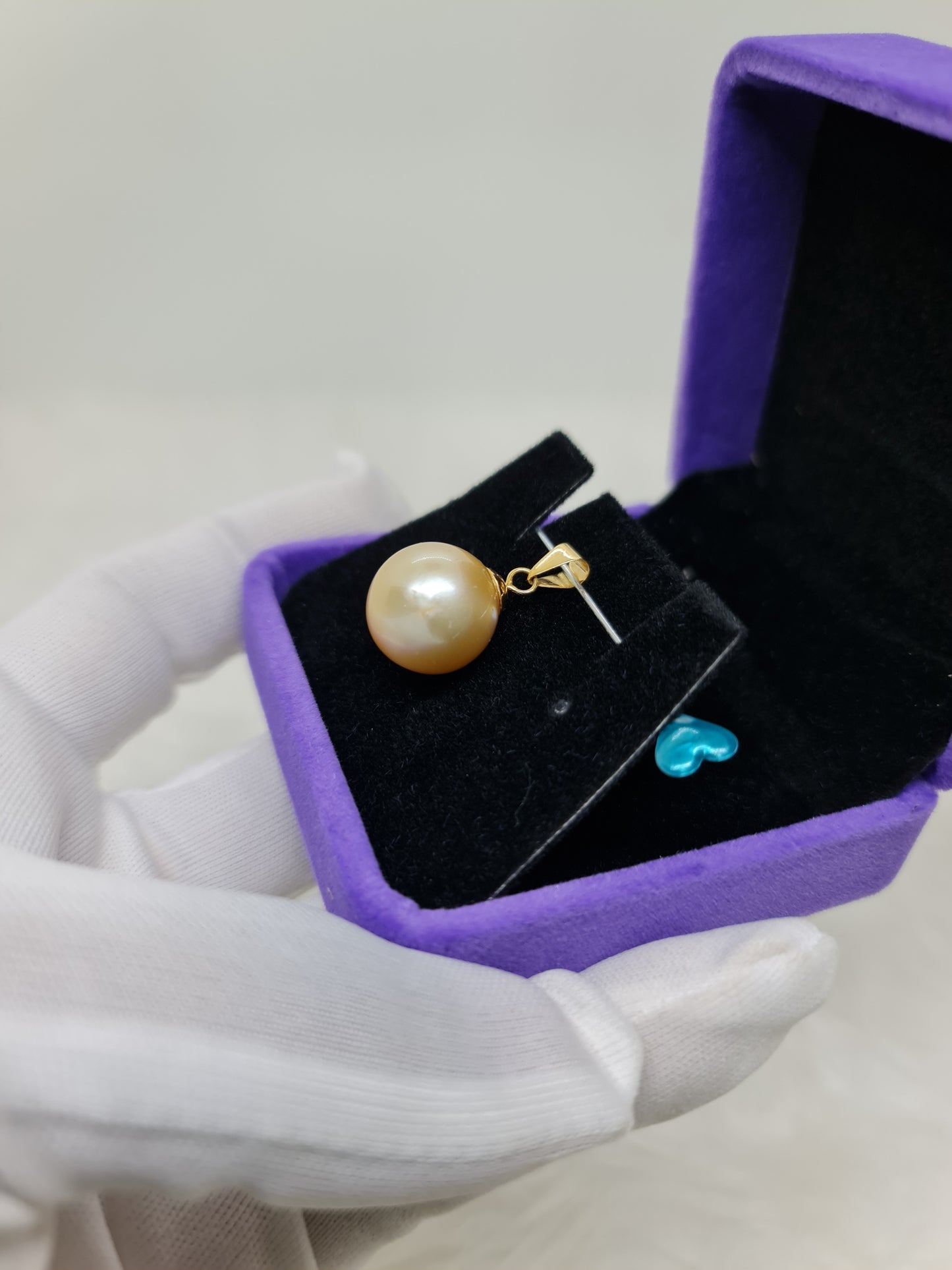 14mm Champagne South Sea Pearls Pendant mount in 14Karat Gold