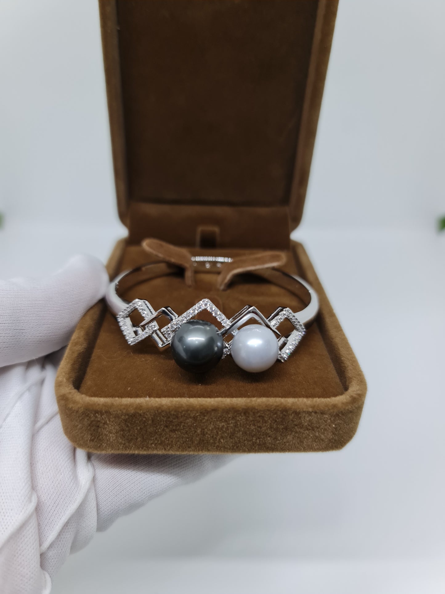 11mm - 12.3mm Black & Silver White South Sea Pearls Bangle Plated