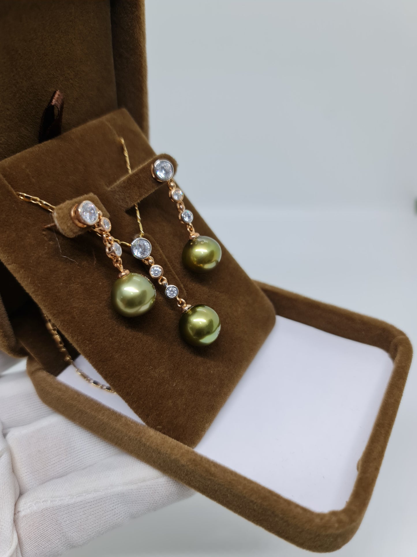 11.7mm - 13mm Pistachio Green South Sea Pearls Set 2in1 Plated