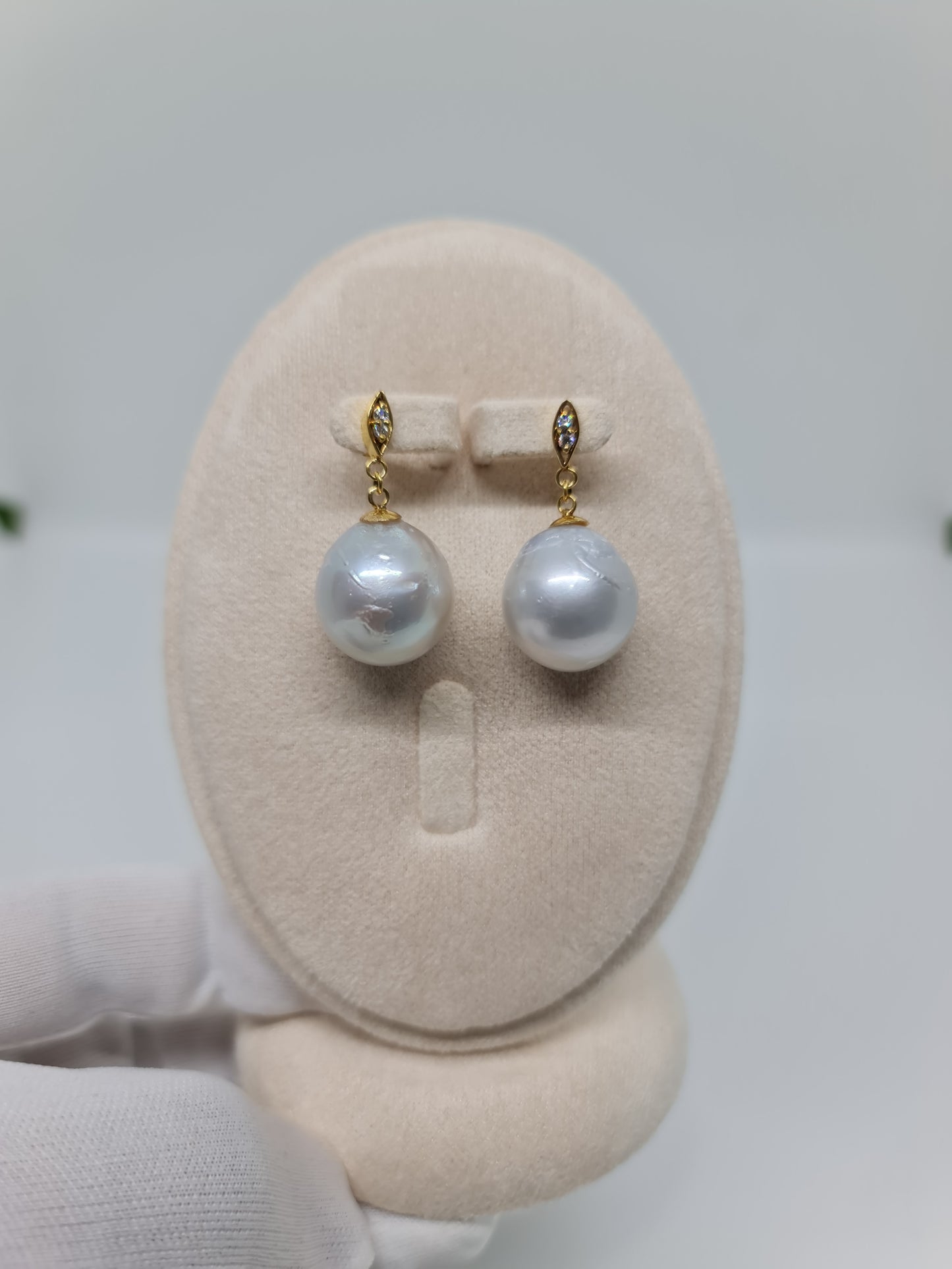 16.5mm Silver White South Sea Pearls Earrings 14K with Diamond Big Pearls