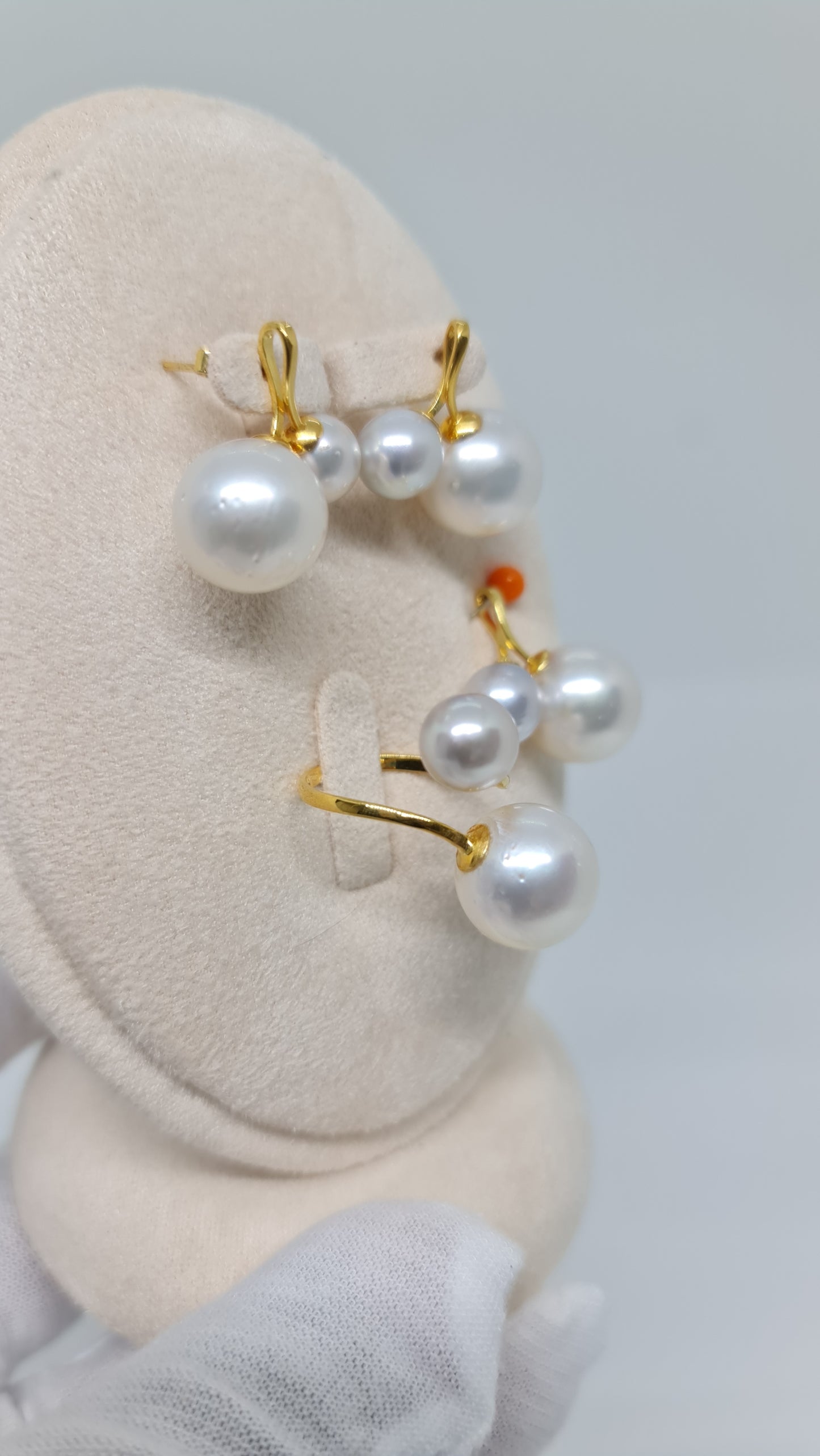 8.5mm to 13.3mm Authentic South Sea Pearls Color White & Silver Set in 14K Gold