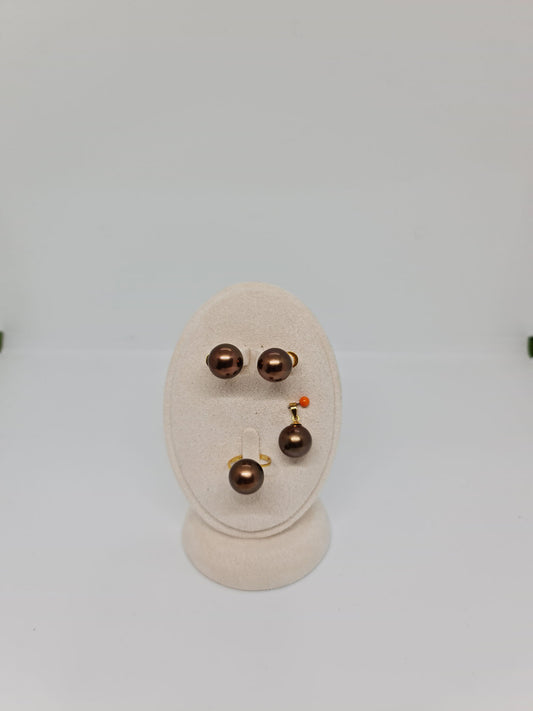 13.5mm to 13.8mm Bronze Brown South Sea Pearls Set in 14K Gold