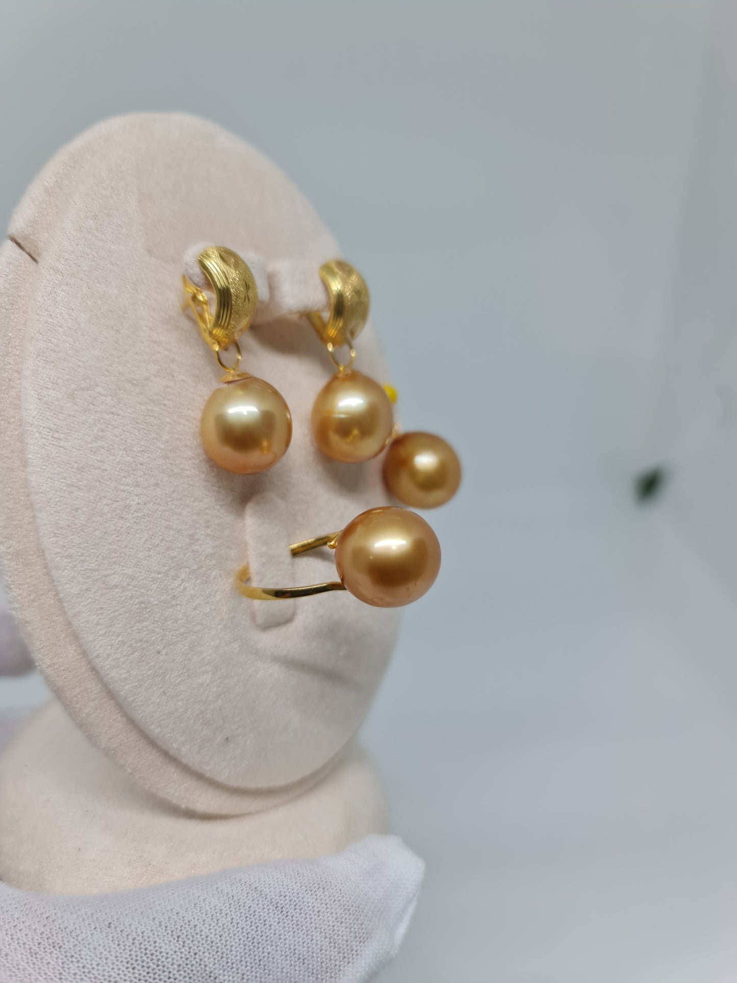 13.5mm Deep Golden South Sea Pearls Set in 18K and 14K Gold
