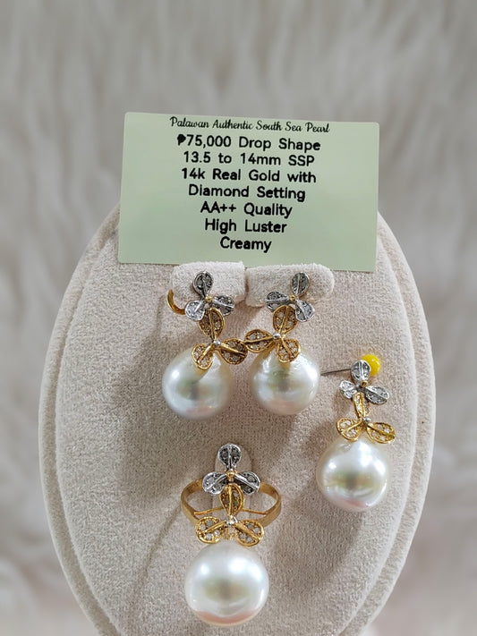 13.5mm to 14mm Authentic South Sea Pearls Creamy Color Set in 14K Gold with Diamonds
