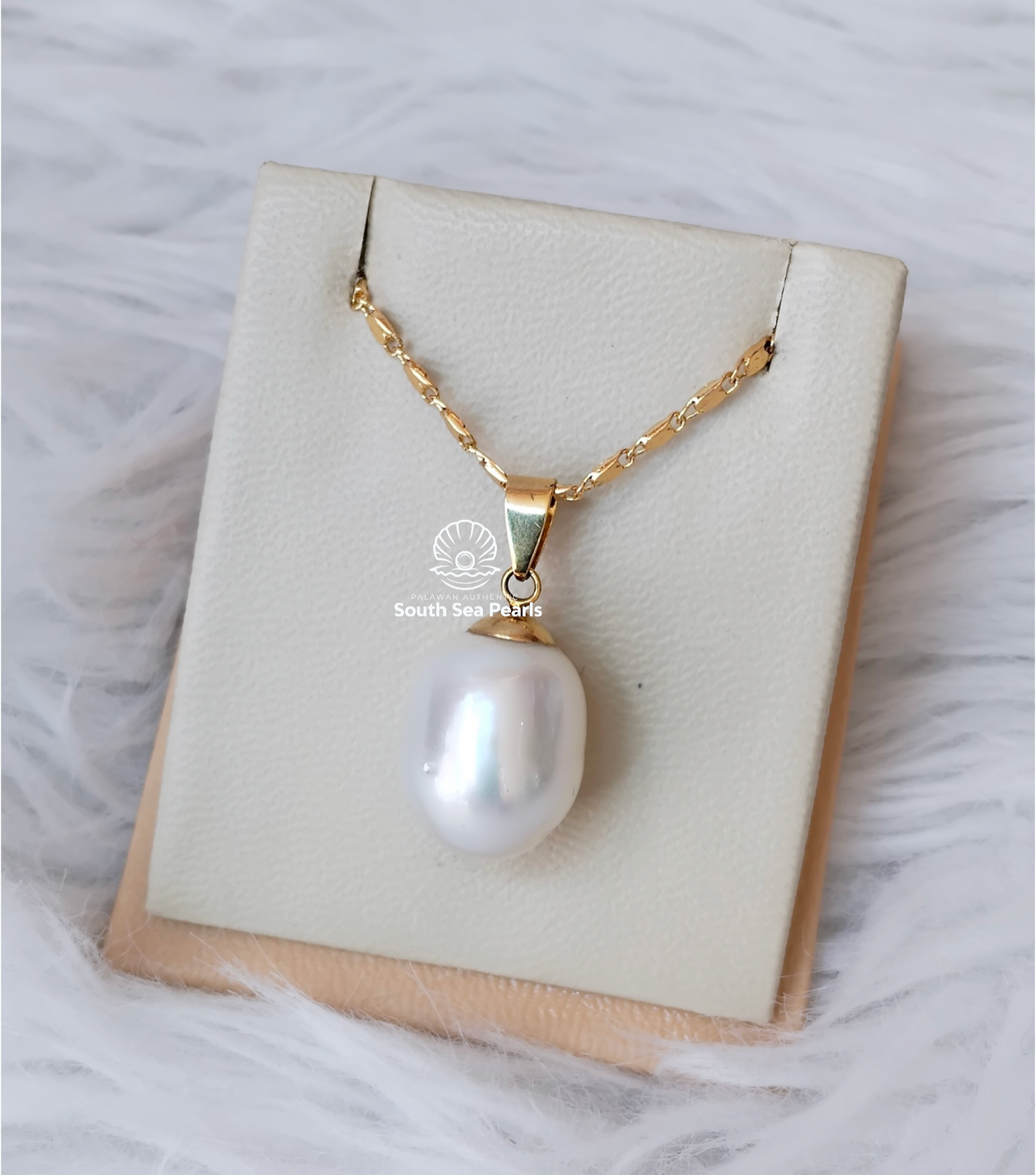 12.7/15.5mm Palawan Authentic White Color South Sea Pearl Pendant in 14k Real Gold Settings