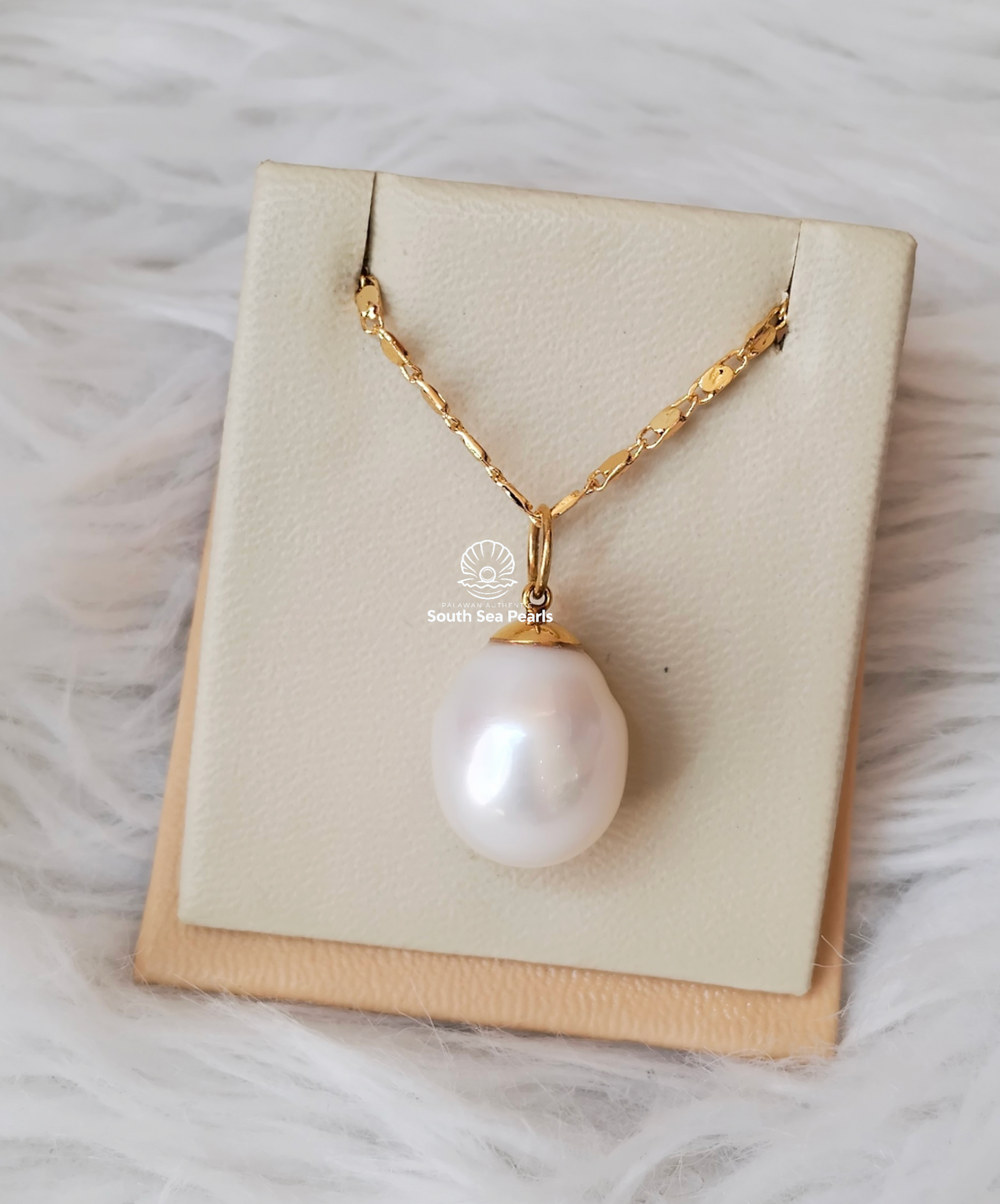 13.5mm Palawan Authentic White Color South Sea Pearl Pendant in 14k Real Gold Settings