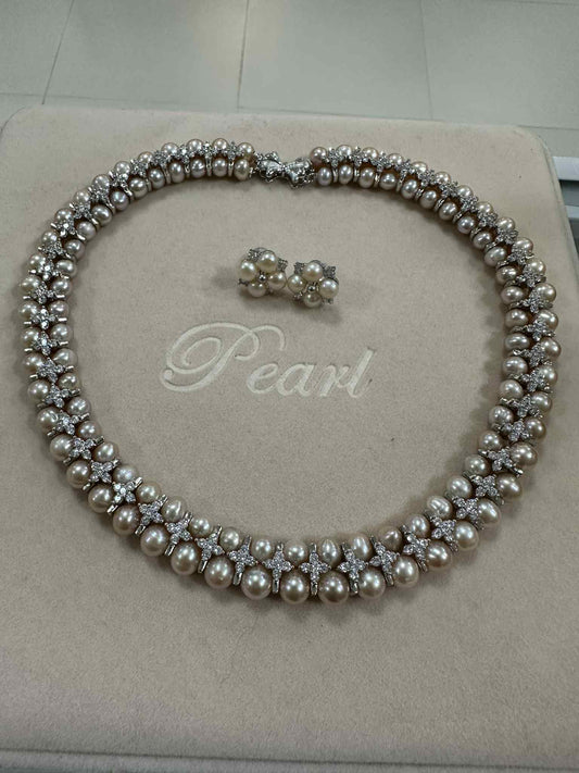 New Arrival! Akoya Pearl with free Earrings