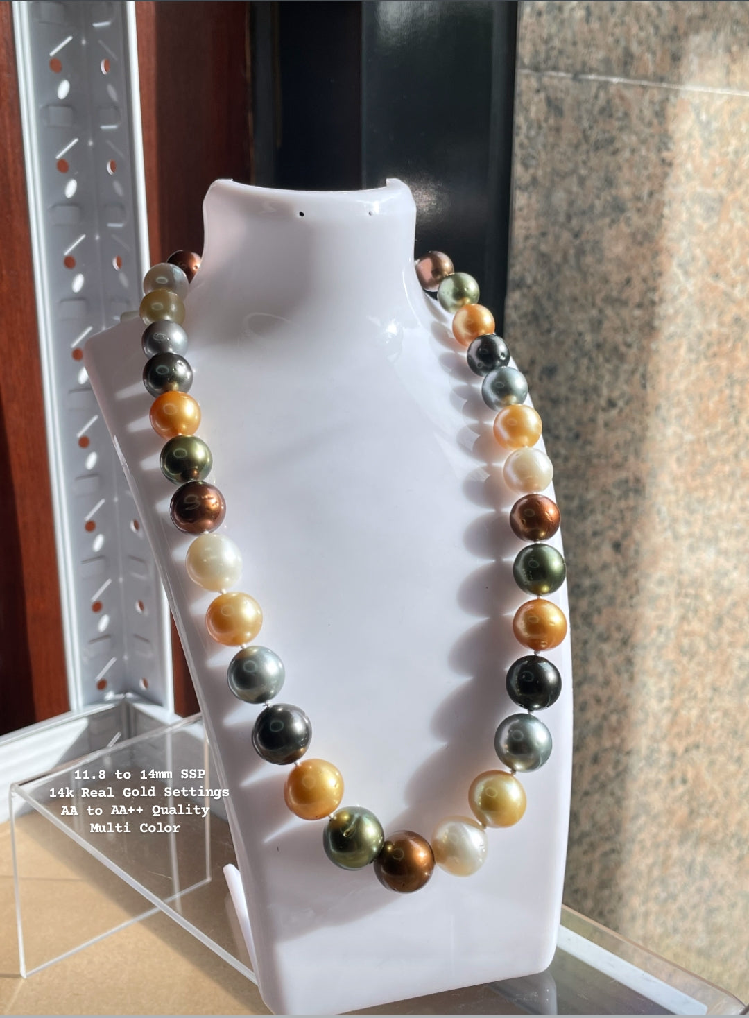 New Arrival! 11.8 to 14mm Authentic Multi Color South Sea Pearl Chocker in 14k Real Gold Settings