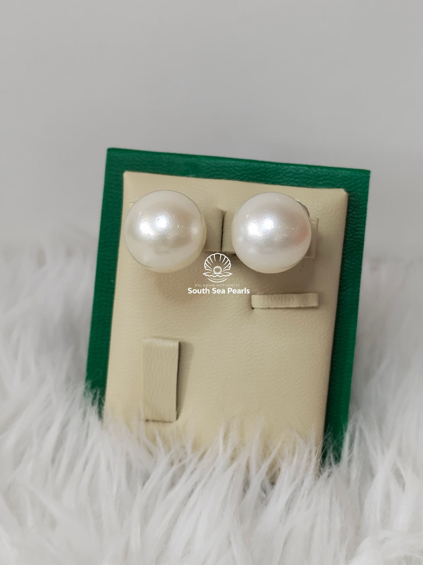 15.3 to 15.7mm Authentic White South Sea Pearl Set in 5 Micron Settings