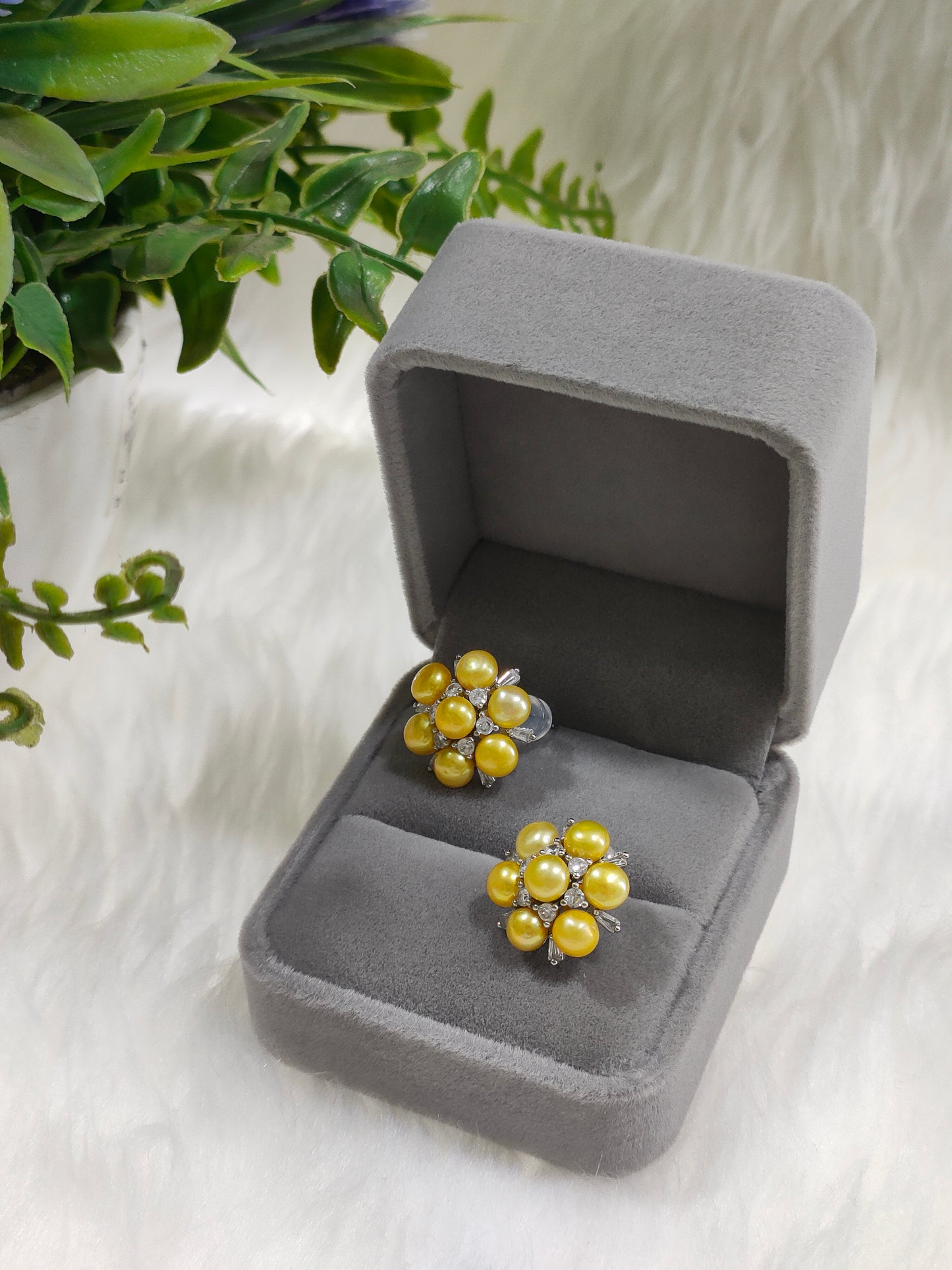 Authentic Fresh Water Pearl Earrings (1,500)