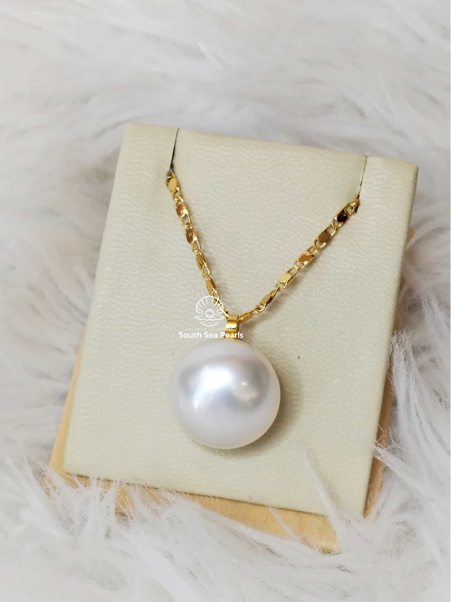 16.4mm Palawan Authentic White Color South Sea Pearl Pendant in 14k Real Gold Settings
