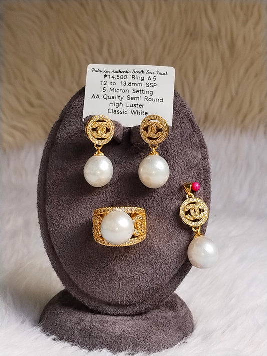 12 to 13.8mm Autu Classic White South Sea Pearl Set in 5 Micron Settings