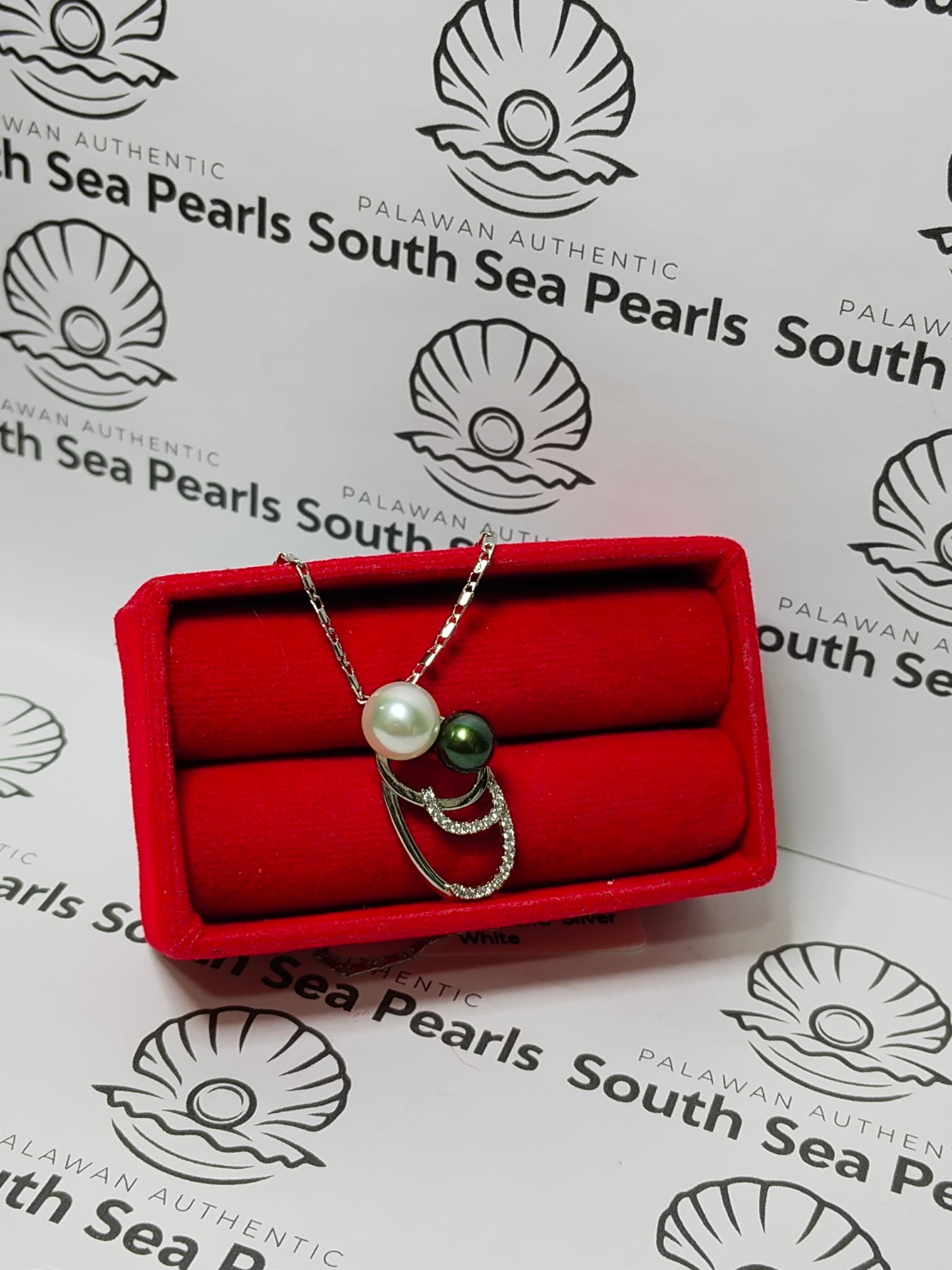 New Arrival! 7.2 to 8.7mm Authentic Peacock Green and Silvery Color South Sea Pearls Pendant in 5 Micron Plated Settings