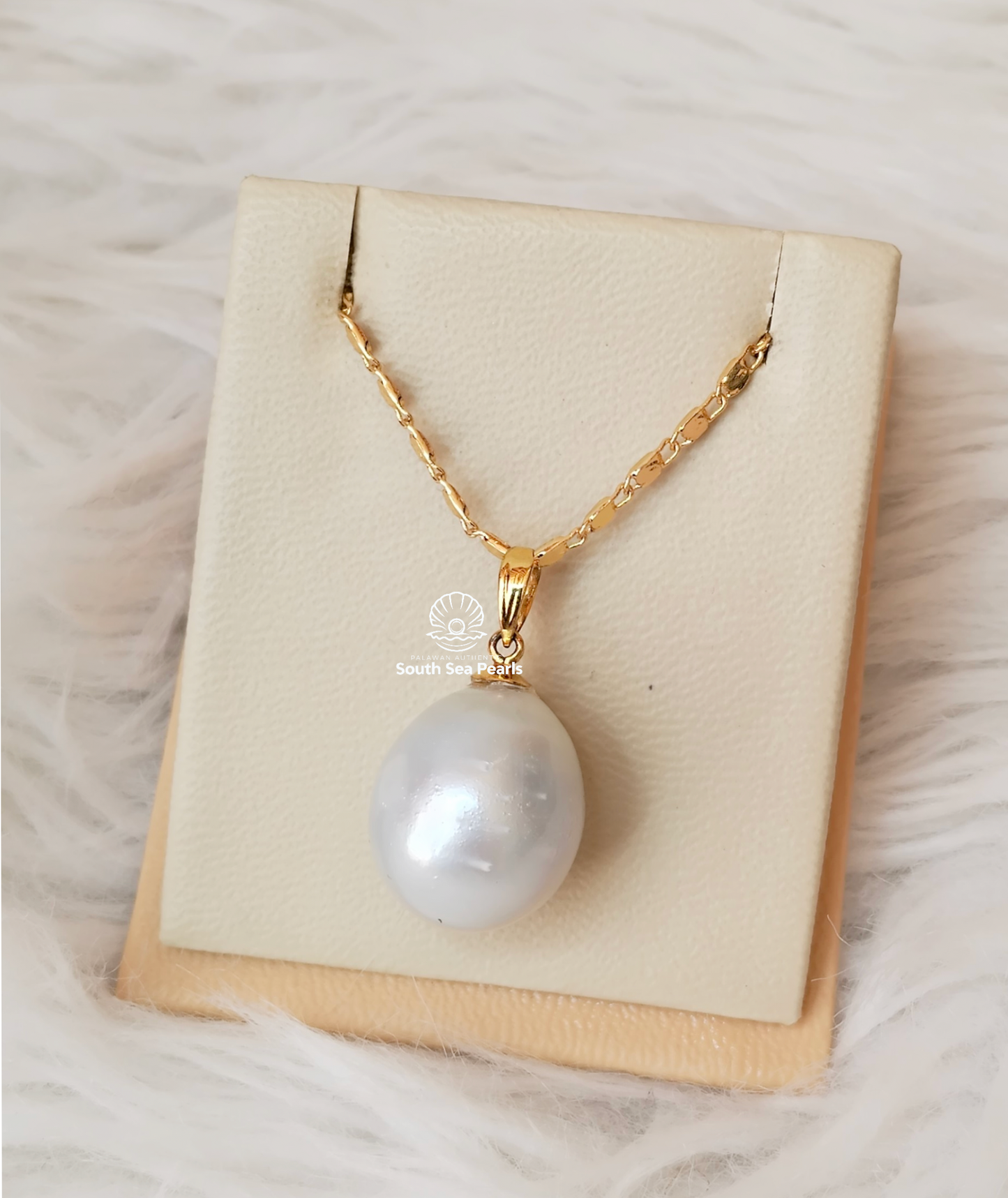 16.5mm Drop Shape Palawan Authentic Bluish White Color South Sea Pearl Pendant in 14k Real Gold Settings