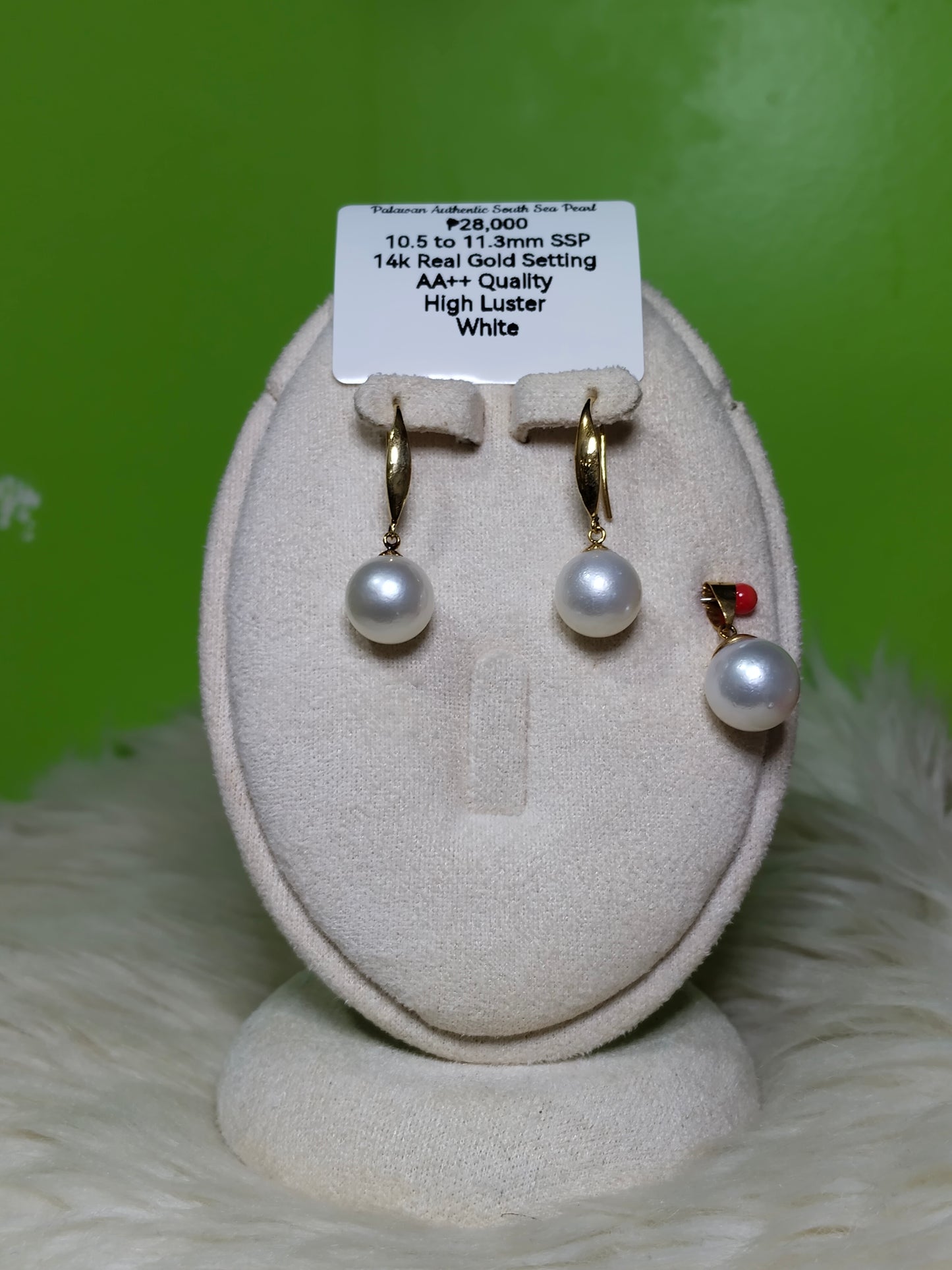 10.5mm to 11.3mm Authentic White South Sea Pearl Sets in 14k Real Gold Settings