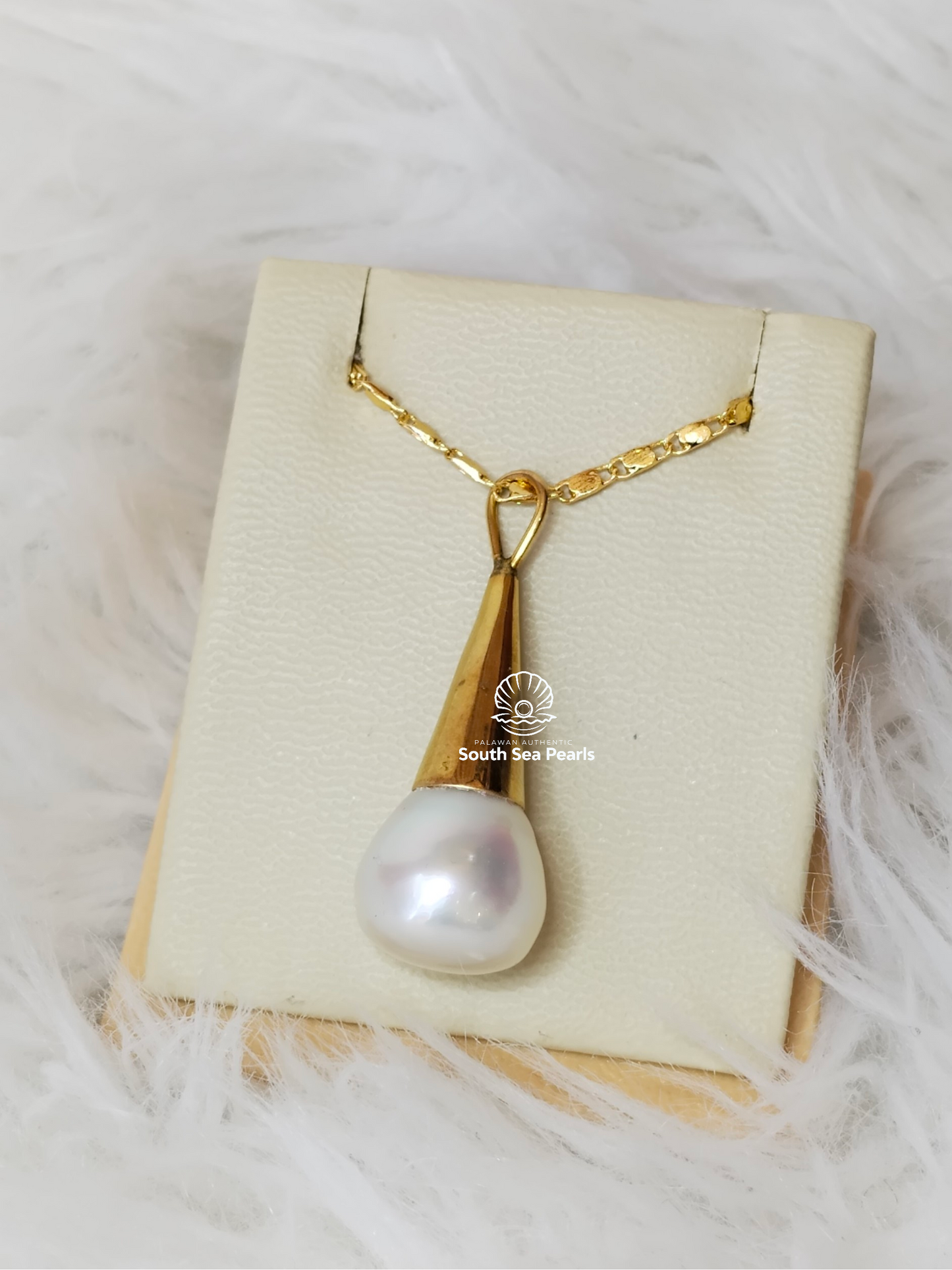 13.3mm Palawan Authentic White Color South Sea Pearl Pendant in 14k Real Gold Settings