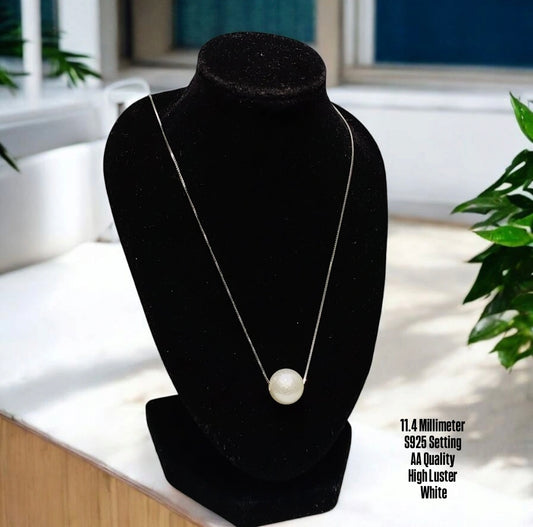 New Arrival! Authentic White South Sea Pearl Following Necklace in S925 Setting